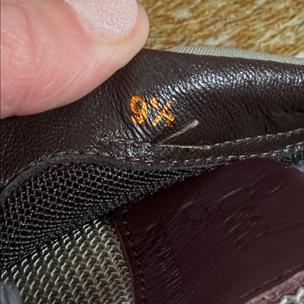 GOODMAN Sneakers EUC Men Brown Suede Leather Low Top Casual Laces Sz 9.5 Kicks - Picture 8 of 10